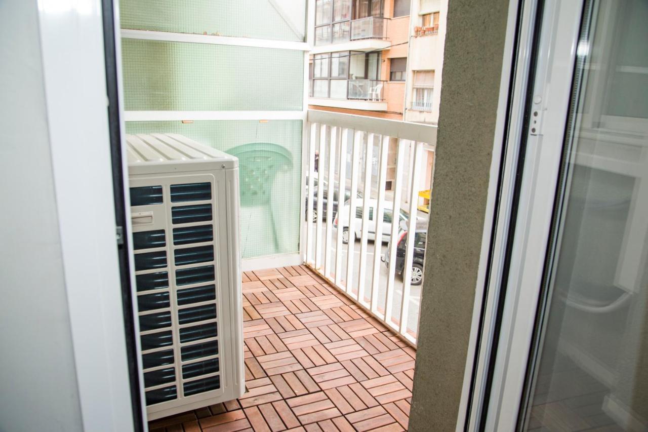 Apartamento Reus 2 - Parking Gratuito Екстер'єр фото